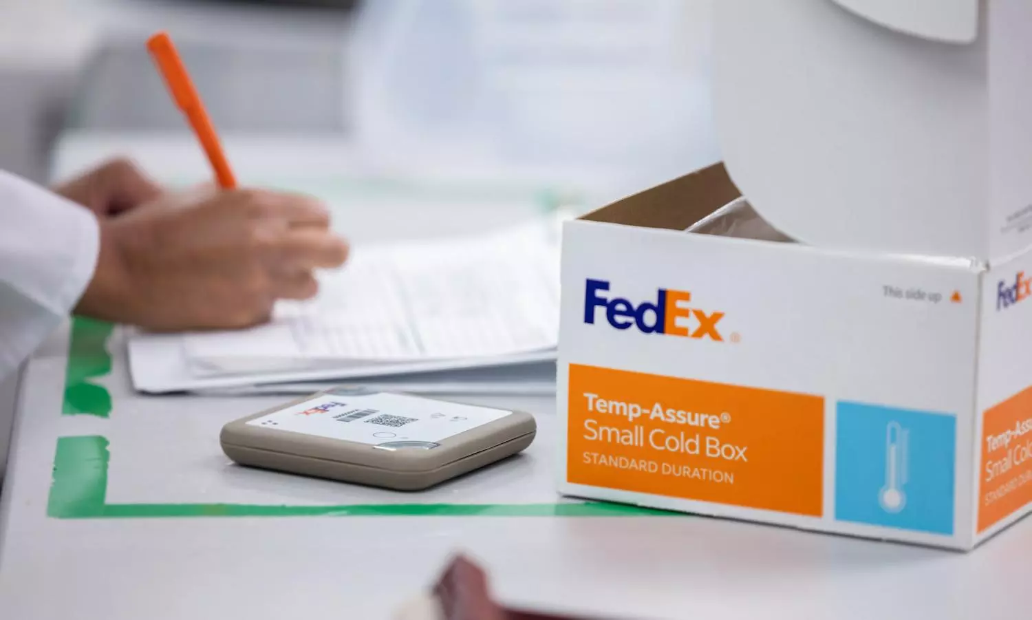 FedEx Tools Trip Buddy